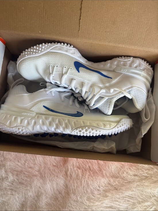 Nike Shoes - Nike HUARACHE 9 Elite TF Lax TB NEW IN BOX women’s 8/men’s 6.5